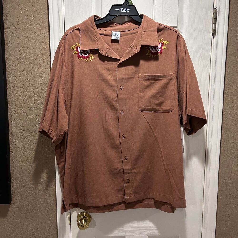 Lee Men's Brown and Pink Shirt